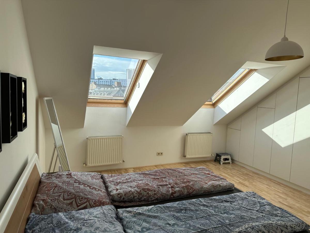 Klimatisiertes Dachgeschoss City Apartment In Zentrum Wiens المظهر الخارجي الصورة