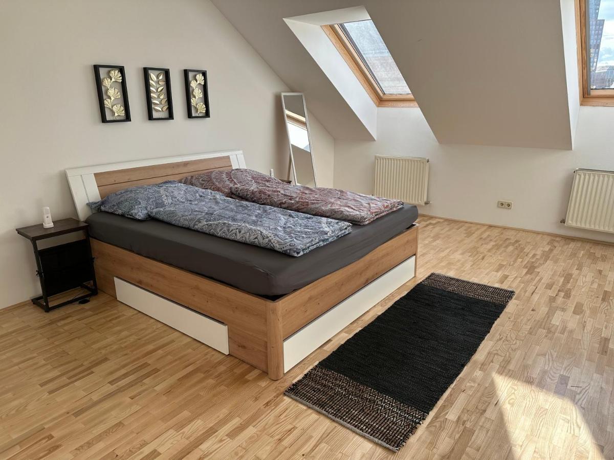 Klimatisiertes Dachgeschoss City Apartment In Zentrum Wiens المظهر الخارجي الصورة